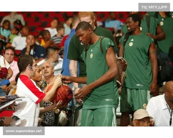 如何分析夏季联赛中的精彩瞬间并挖掘球员表现的关键因素